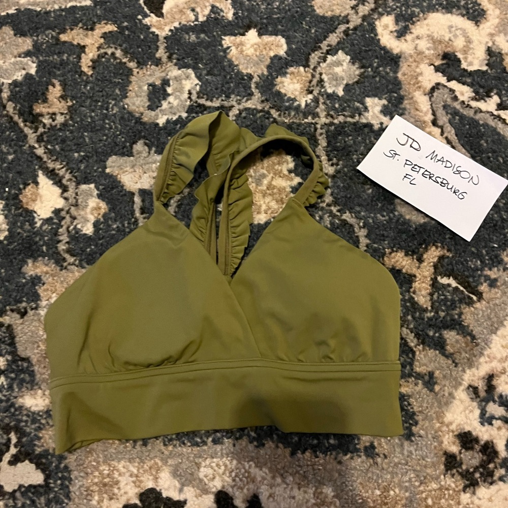 OFFLINE BY AERIE SPORTS BRA SIZE M